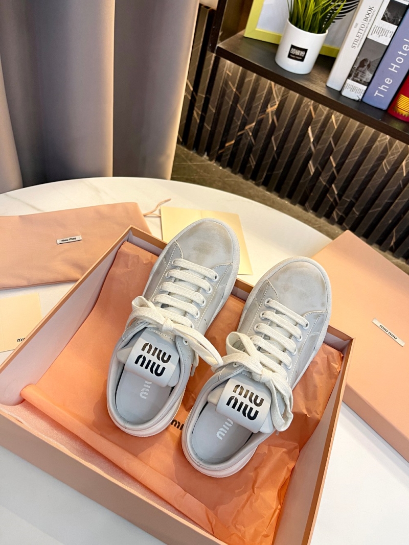 Miu Miu Casual Shoes